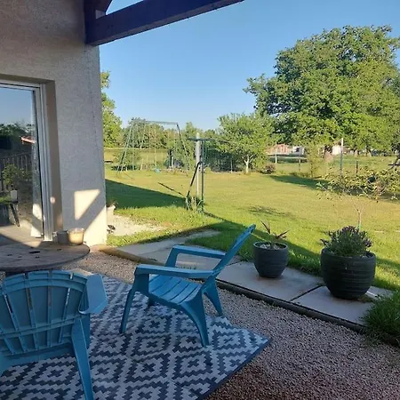 Holiday home Le De La Tranquilite Sainte-Foy-Saint-Sulpice
