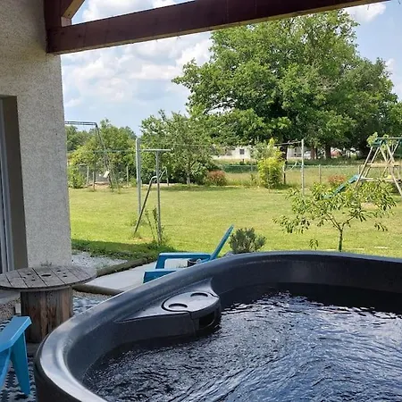 Le De La Tranquilite Holiday home
