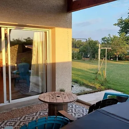 Le De La Tranquilite Holiday home